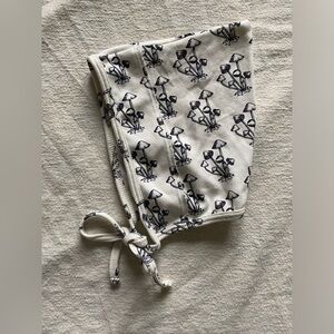 Kate Quinn organic cotton mushroom bonnet